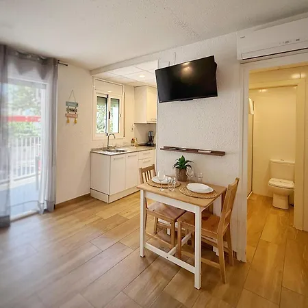 Domuum Holidays - Delfos Apartamento