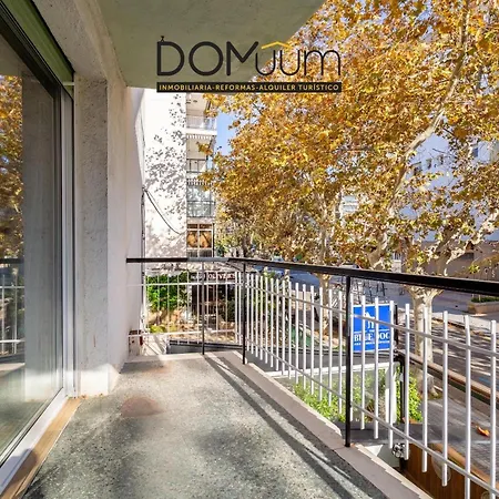 Domuum Holidays - Delfos Salou
