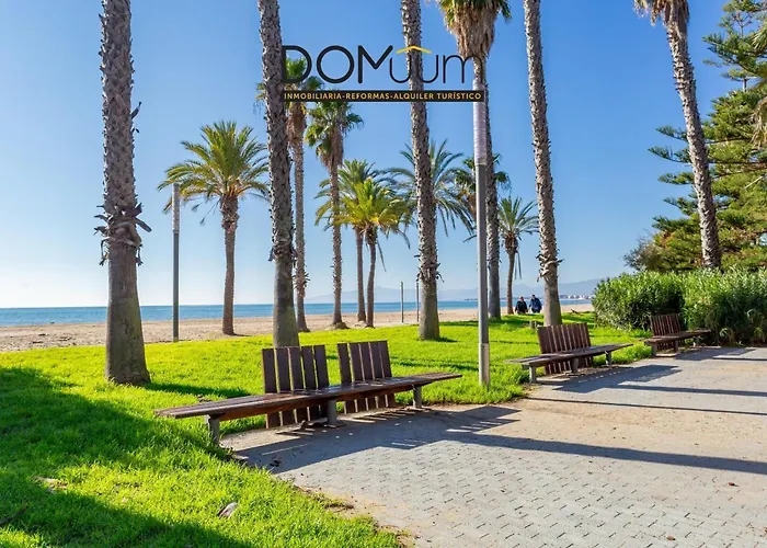 Domuum Holidays - Delfos Apartment Salou